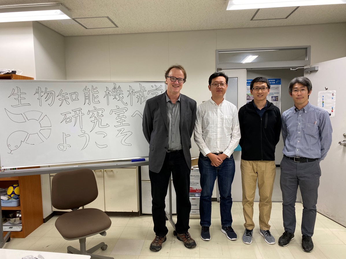 チューリッヒ工科大学からDelbruck教授が来校されました – 生物知能機械学研究室